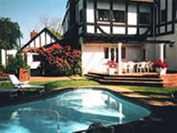 Heaton Cottage, Cowies Hill Accommodation